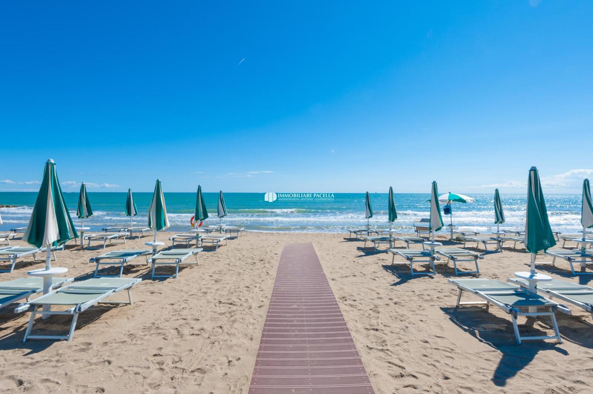 Park Residence Immobiliare Pacella Lido di Jesolo Exterior photo